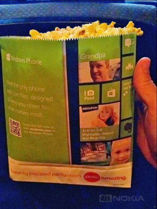 Nokia и Microsoft рекламируют WP-смартфоны в кинотеатрах США